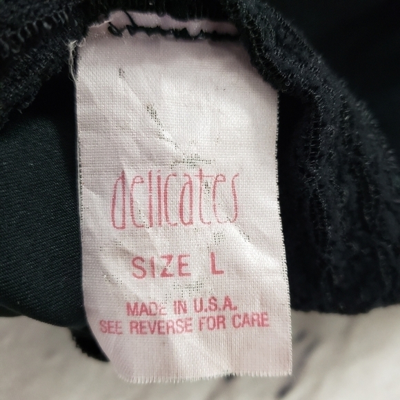 Vintage Delicates Teddie Black L USA Black with Lace Snaps Crotch VGUC - Picture 8 of 12